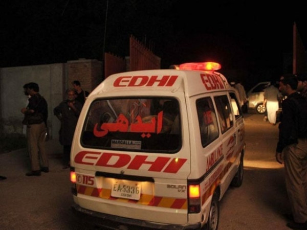 2728008-ambulance-1729367873-600x450