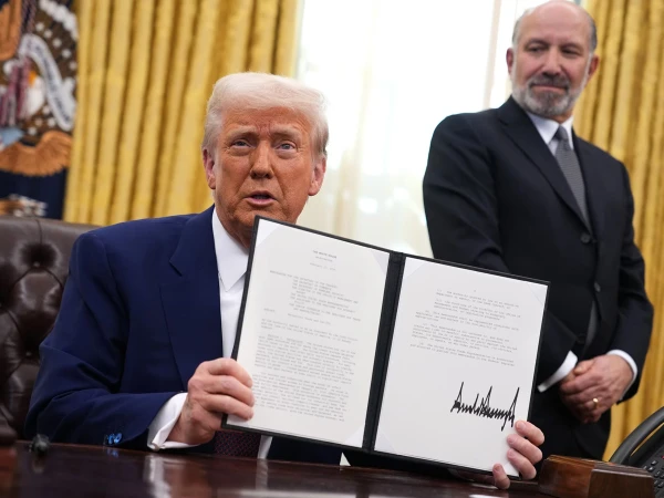 trump-change-lake-name1787883989-0-600x450