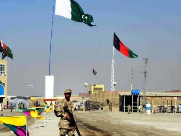 148890-pakafghanborderexpress-1373552577-600x450