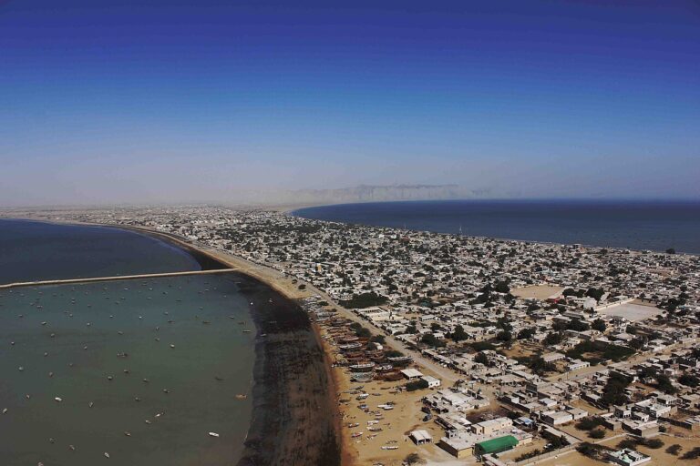 Gwadar_city,_the_doors_of_Air
