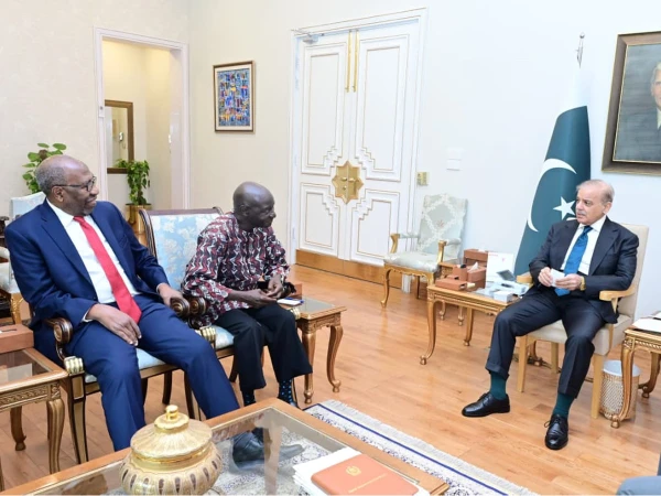 un-sec-gen-candidate-met-shehbaz-sharif1788506819-0-600x450